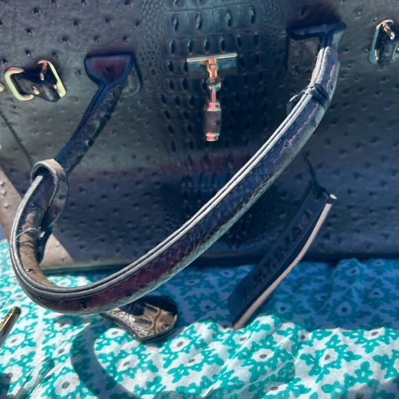 Deluxity Handbags - Elegant Black Shoulder Bag